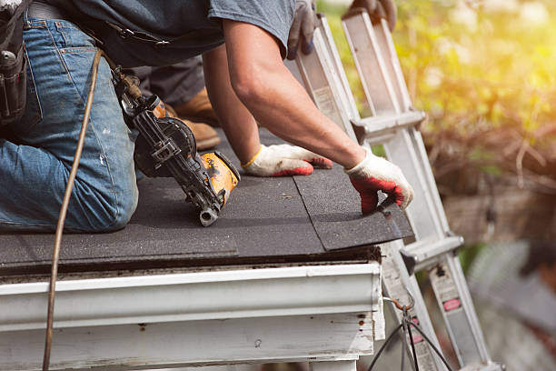Best Roof Gutter Cleaning  in Canterwood, WA